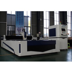 500W Fiber Laser Cutting Machine