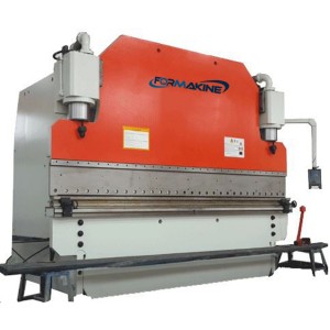 Máquina dobladora hidráulica CNC