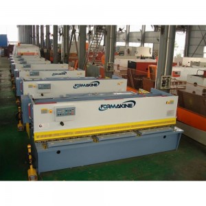 Front Feeding Hydraulic Guillotine Shearing Machine