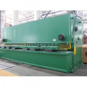 Front Feeding Hydraulic Shearing Machine