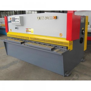 High Precision CNC Sheet Shearing Machine