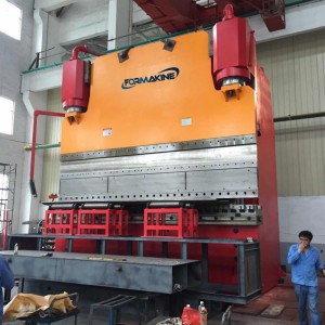 Prensa dobradeira tandem CNC grande