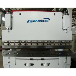 Presse plieuse CNC automatique